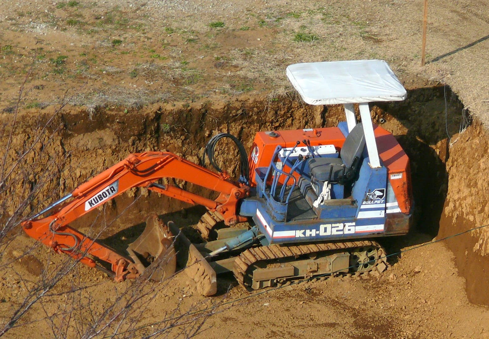 Bobcat E35 Mini Excavator — 3.5 Ton